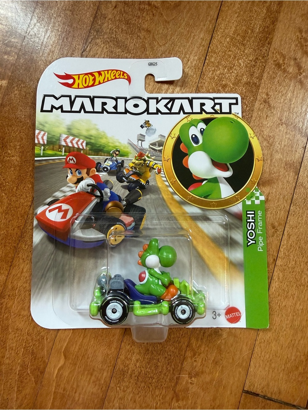 Hot Wheels Mario Kart Yoshi Pipe Frame - Green Toy Kart